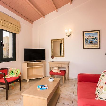 Pilot'S Villas Luxury Suites Hersonissos (Crete) Exterior foto