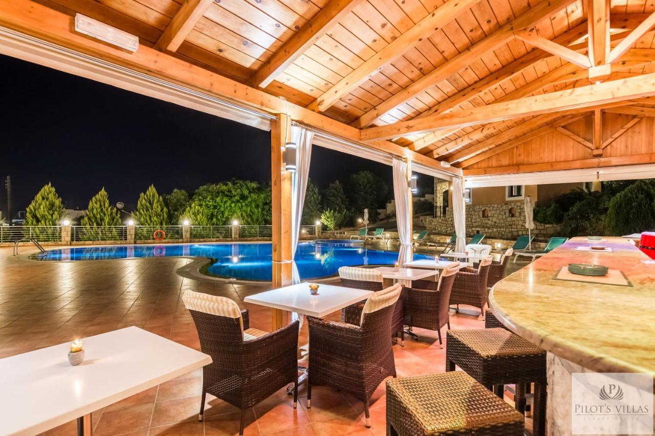 Pilot'S Villas Luxury Suites Hersonissos (Crete) Exterior foto