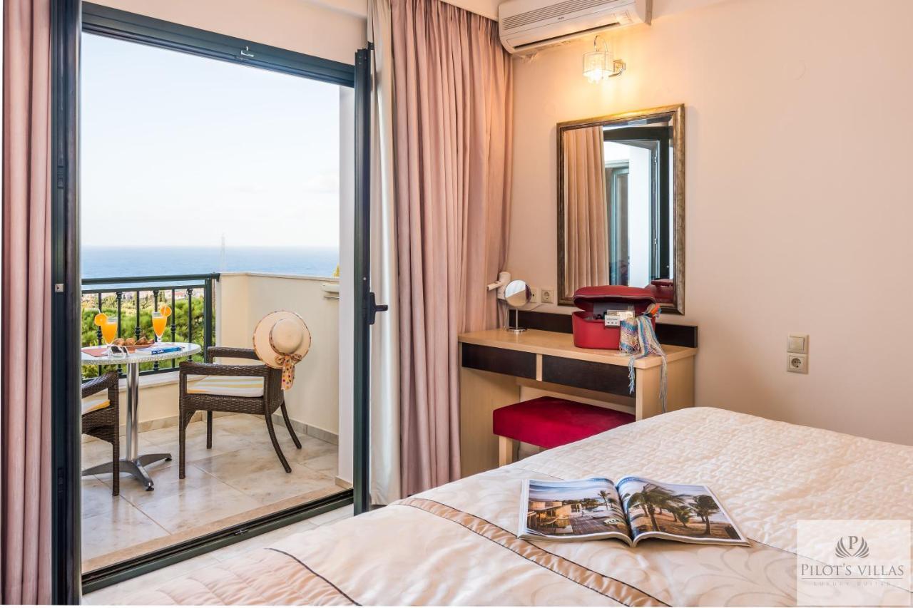 Pilot'S Villas Luxury Suites Hersonissos (Crete) Exterior foto