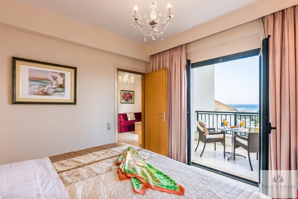 Pilot'S Villas Luxury Suites Hersonissos (Crete) Exterior foto