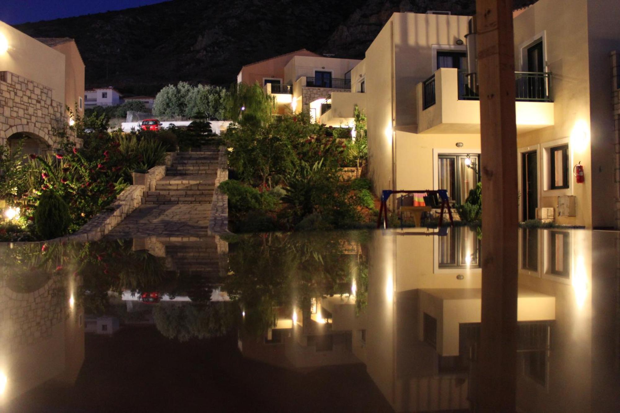 Pilot'S Villas Luxury Suites Hersonissos (Crete) Exterior foto