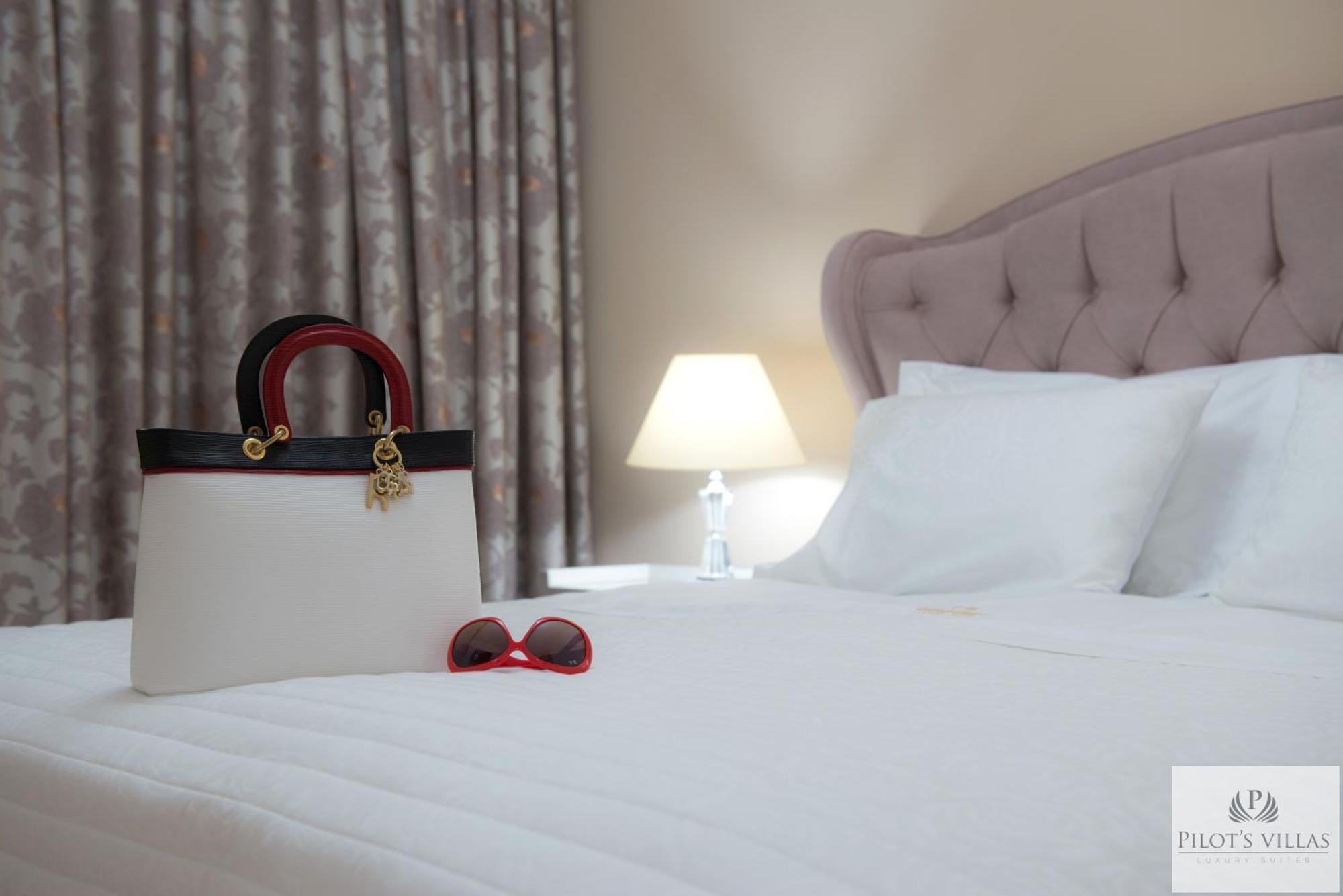 Pilot'S Villas Luxury Suites Hersonissos (Crete) Quarto foto