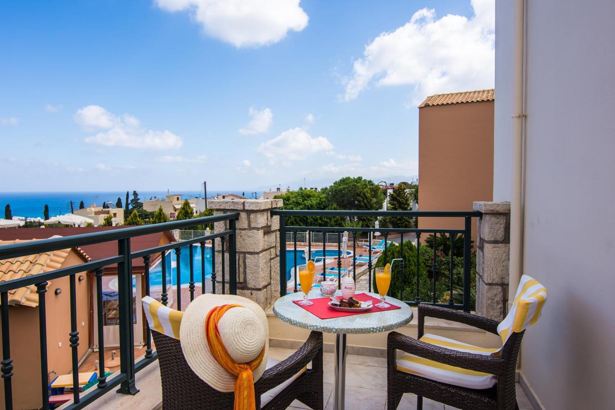 Pilot'S Villas Luxury Suites Hersonissos (Crete) Exterior foto